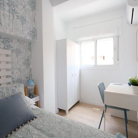 Lovely Apartment マラガ エクステリア 写真